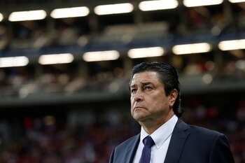 El director técnico mexicano Luis