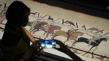 El tapiz de Bayeux INTERIOR