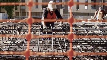 Las empresas de servicios de seguridad y salud laboral facturan 1.540 millones en 2025, un 6,2% más