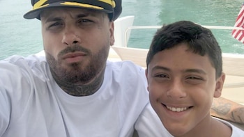 Nicky Jam junto con su