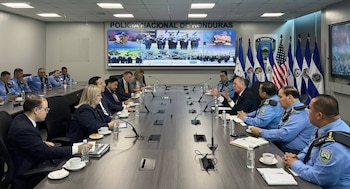 El ministro Gerzon Velásquez presentó los avances operativos de la Policía Nacional frente a delitos como narcotráfico, extorsión y tráfico de armas.