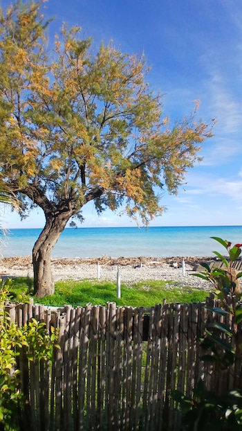 El Mar Jónico, a pocos