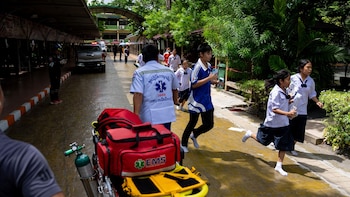 Al menos seis muertos y una quincena de heridos en un tiroteo en un colegio en el centro de Tailandia