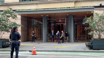Un hombre se prendió fuego en un edificio con oficinas de Google en Nueva York y fue acusado de incendio provocado