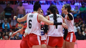 Perú venció 3-2 a Cuba