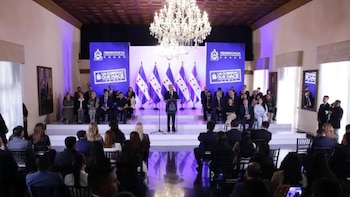 El presidente llamó a funcionarios y sectores políticos a trabajar de manera conjunta. (FOTO: Presidencia de Honduras)