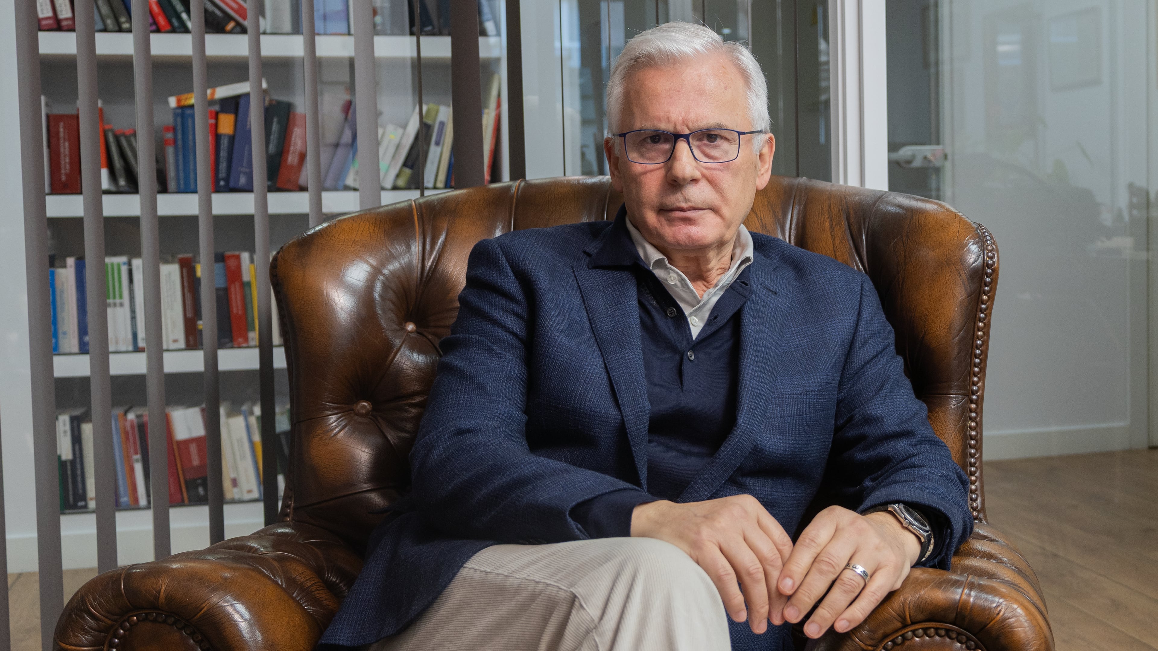 El exjuez de la Audiencia Nacional Baltasar Garzón ofrece defensa gratuita a los nacionalizados por la ‘ley de nietos’ que no podrán votar en las elecciones