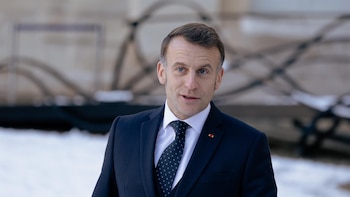 Macron alerta de "consecuencias en