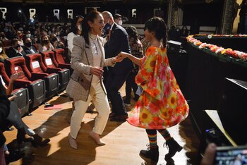 Claudia Sheinbaum - baile - Festival Barrio Adentro