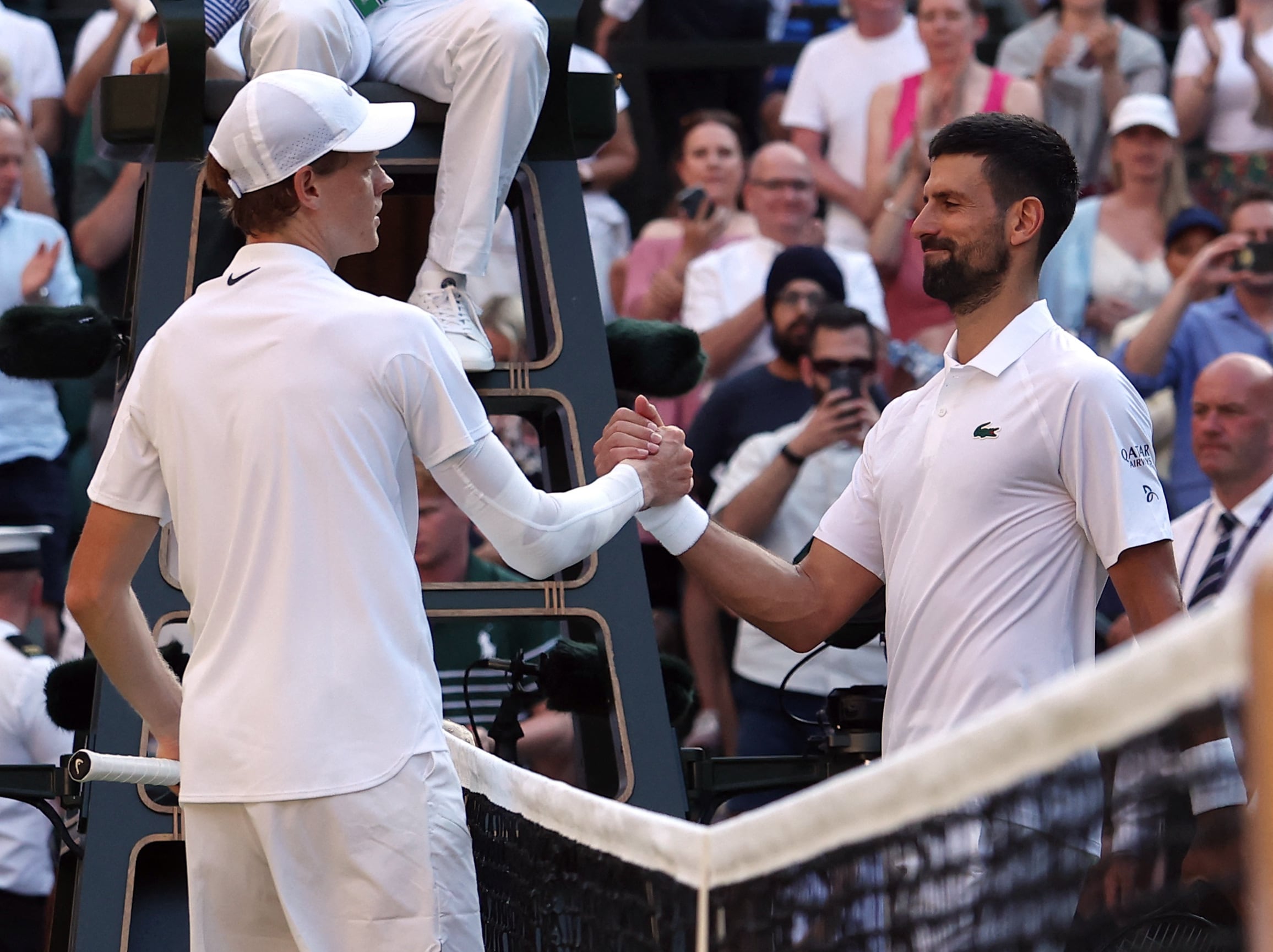 Jannik Sinner y Novak Djokovic vuelven a enfrentarse en Wimbledon 2026. Crédito: REUTERS/Toby Melville