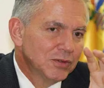 El ingeniero eléctrico Javier Alvarado