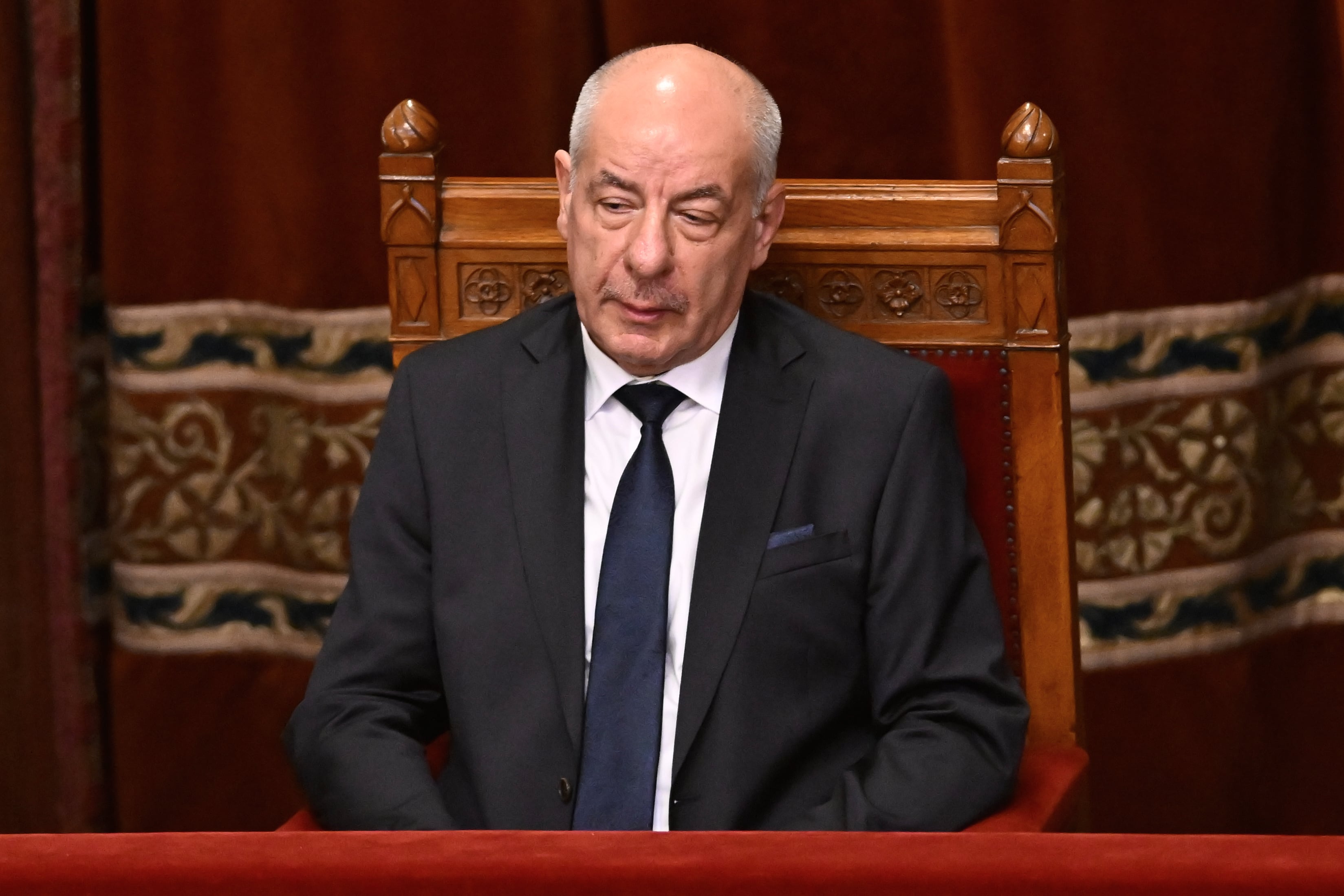 El presidente húngaro Tamás Sulyok estampó su firma en la ley que dispuso su destitución inmediata (AP foto/Denes Erdos)