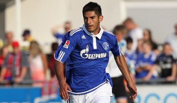 Carlos Zambrano debutó en primera