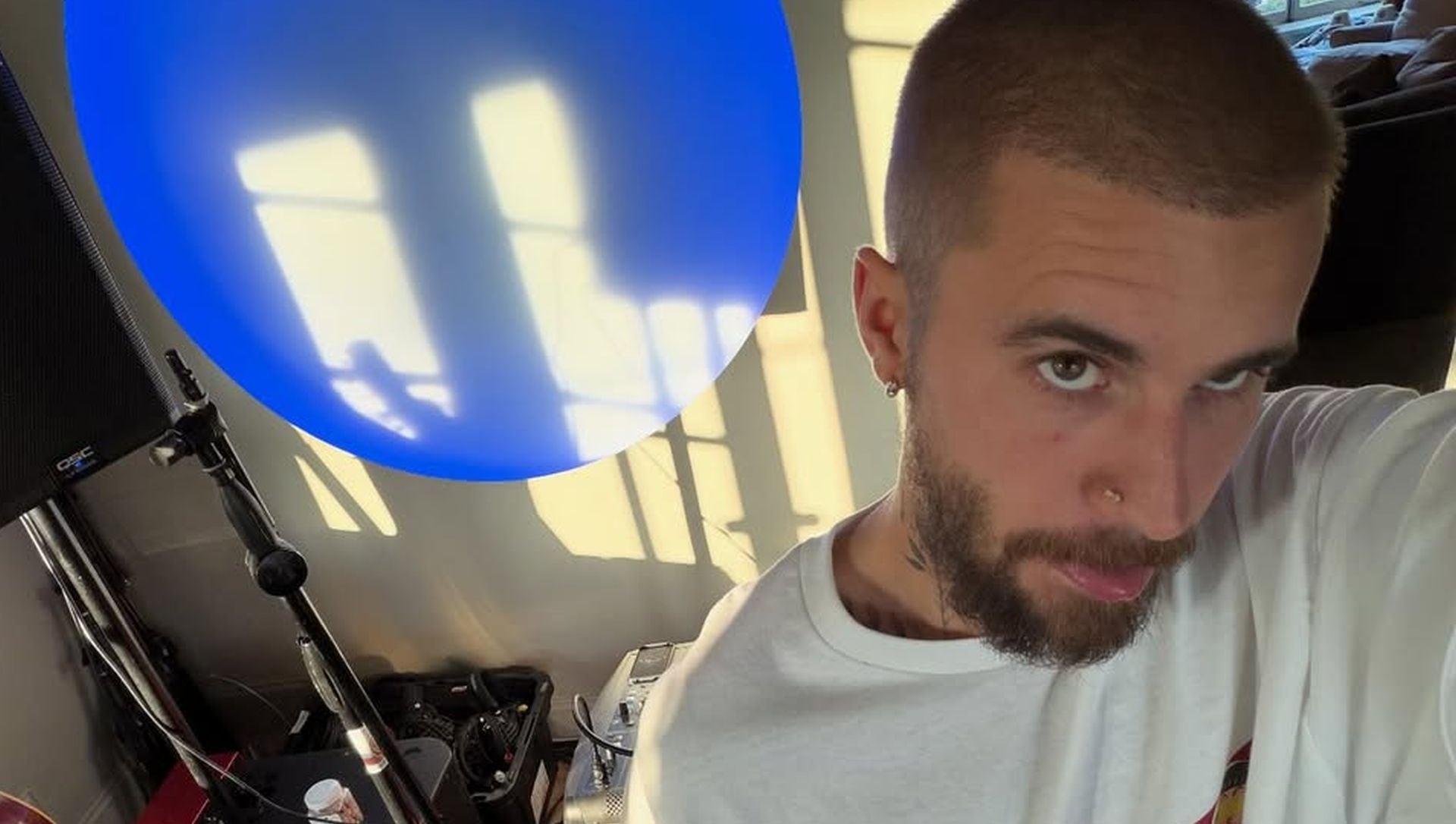 Justin Bieber comparte mensajes sobre salud mental y fe, mostrando su lado más vulnerable ante sus fans. (Instagram/@lilbieber)