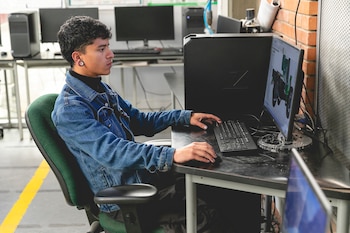 La oferta laboral de Expo Empleo Sena Joven incluirá cargos administrativos, técnicos, operativos y profesionales en todos los departamentos del país - crédito Sena