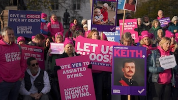 La Cámara de los Lores bloqueó la propuesta de muerte asistida en Inglaterra y Gales