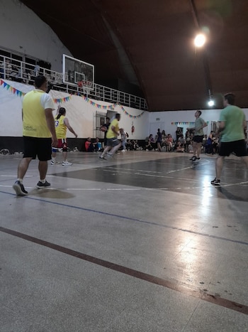 El básquet se retomó luego