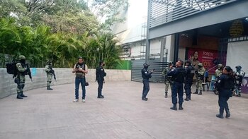 Se registró balacera en plaza