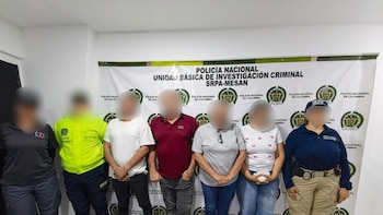 Desarticulan red que expedía documentos falsos para extranjeros: seis personas fueron capturadas
