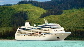 El crucero más largo del mundo zarpa de Roma con 371 días, 220 puertos y 62 países en su ruta