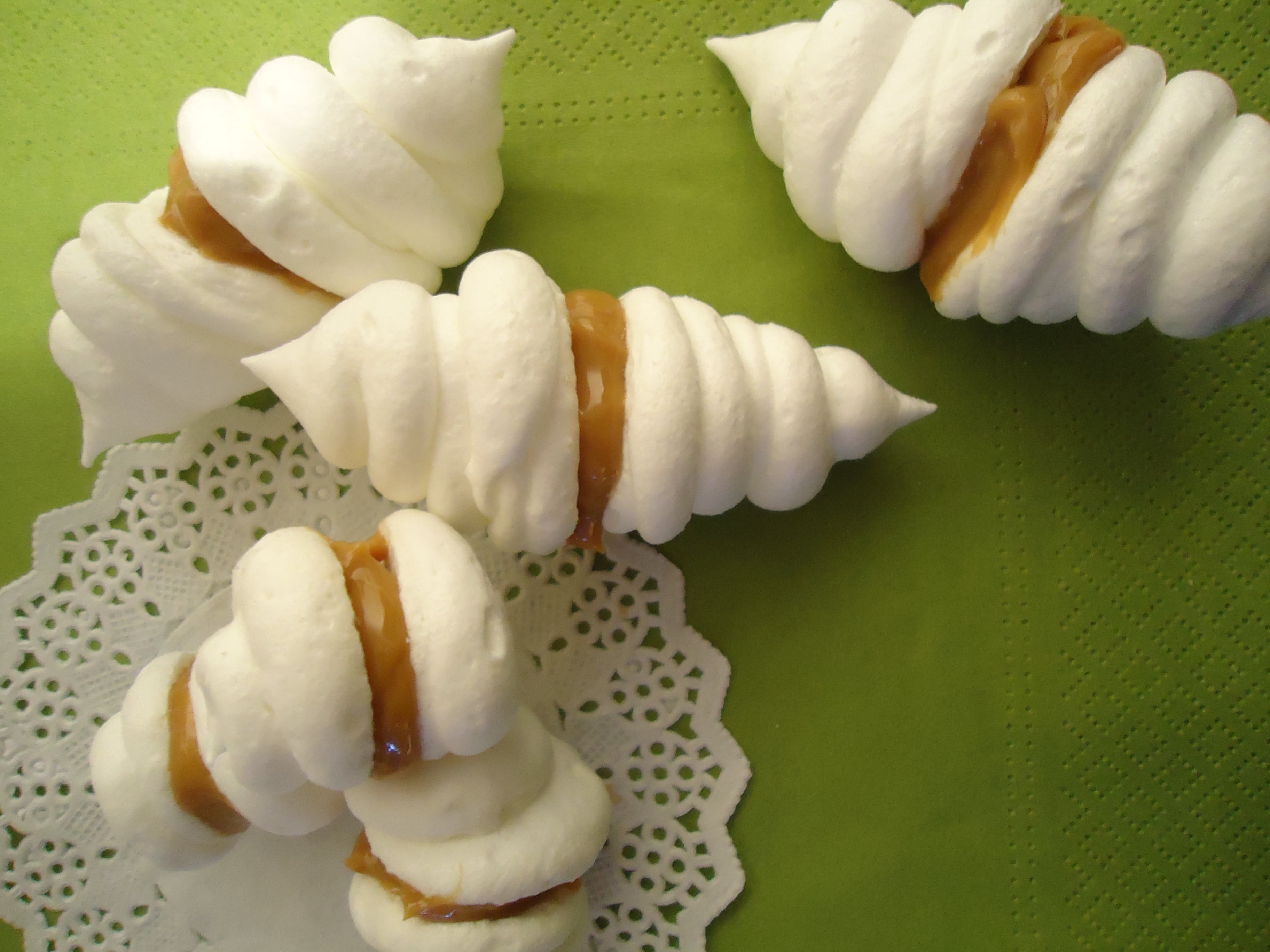 Receta merenguitos con Manjar