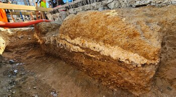 La calzada romana descubierta bajo