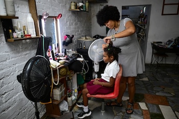 Entre pocas luces, Cuba inicia un nuevo año escolar con una crisis energética nacional