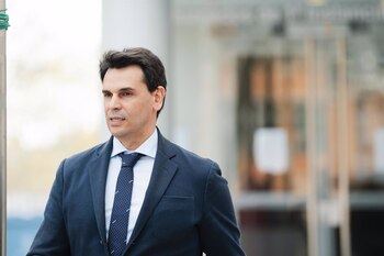 10/04/2025 La pareja de la