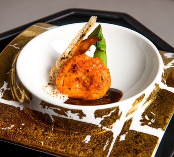 Bogavante caramelizado en Robuchon Madrid