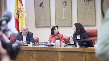 El Gobierno no contempla que Estados Unidos saque sus militares de las bases de Rota y Morón