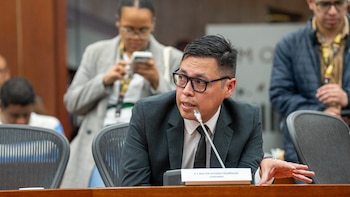 Wally, ahora senador, denunció que el gobierno de Abelardo de la Espriella no ha dado respuesta a los damnificados por el terremoto: “No hay ningún contrato”