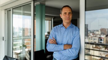 Jordan Schwartz, Director del Banco