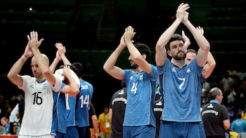 Hugo Conte analizó el presente de su hijo Facundo y de la selección de voley de cara a los Juegos Olímpicos de Tokio (Nicolás Stulberg)