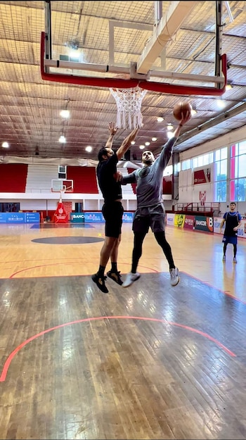 Mariano entrenando con Facu Campazzo