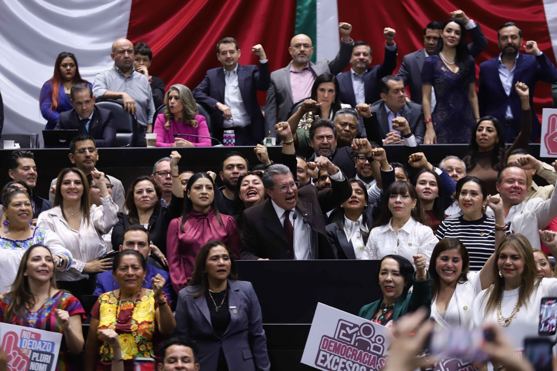 Los requisitos para los aspirantes incluyen no haber ocupado cargos de elección ni de dirección partidista en los últimos cuatro años y no haber sido condenados por delitos. FOTO: Sesión Ordinaria durante Reforma Electoral GRACIELA LÓPEZ/CUARTOSCURO.COM