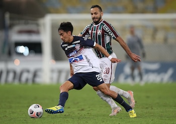 Fabián Sambueza, vistiendo la camiseta