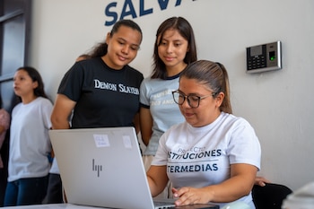 Las Escuelas Integradoras buscan el desarrollo integral con actividades educativas, artísticas, deportivas, tecnológicas, psicológicas y de sostenibilidad económica./ (Dirección de Integración)