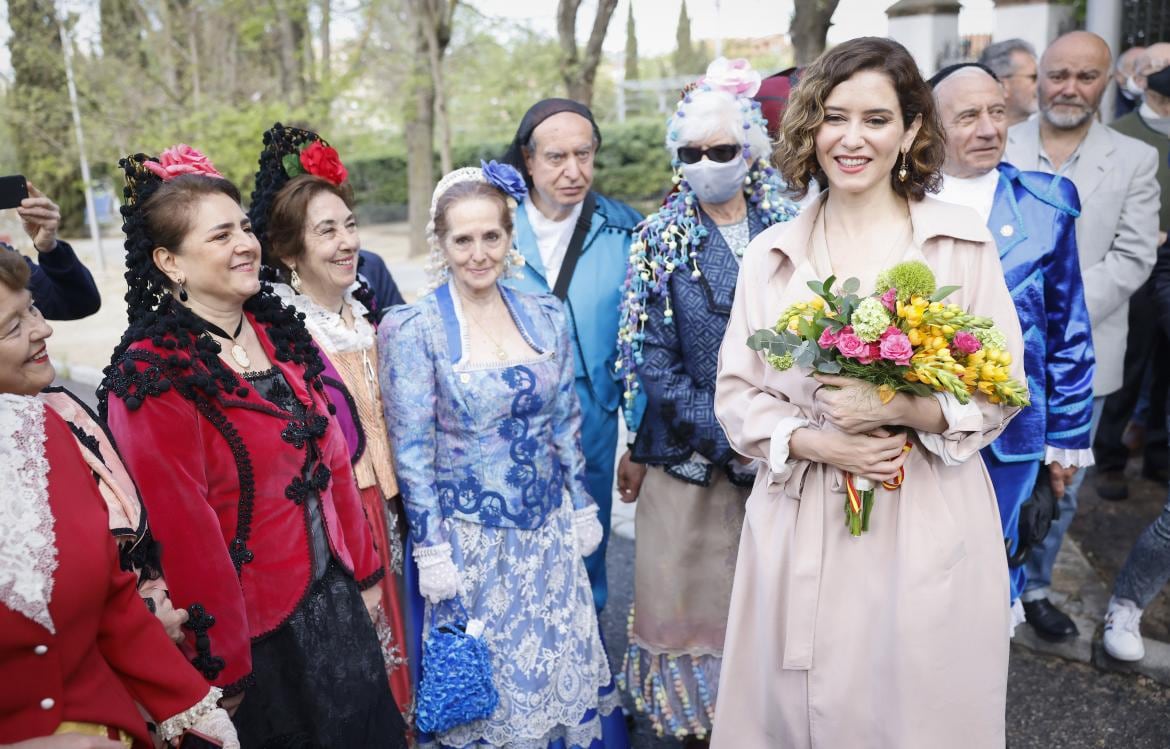 Isabel Díaz Ayuso, en una ofrenda floral en las fiestas del 2 de mayo