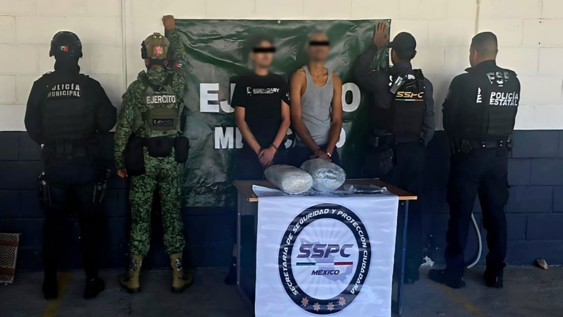 Sujetos detenidos en Nogales. Crédito: Redes Sociales.