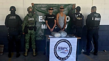 Dos hombres con 130 mil