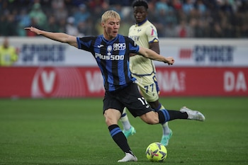 Rasmus Hojlund del Atalanta disparo