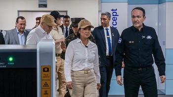 Keiko Fujimori confirma en El Salvador que las seis cárceles en construcción en Perú incorporarán el modelo Bukele