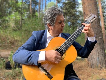 El guitarrista Juan Carlos Laguna