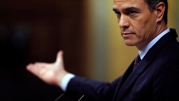 Sánchez llega a Dubái para