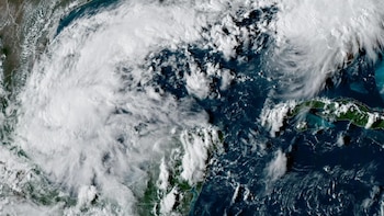 La tormenta tropical Isaías avanza: puede convertirse en huracán y azotar la costa del Golfo de Estados Unidos esta semana