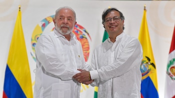 Lula llamó a Petro para despedirse antes del traspaso de mando a De la Espriella