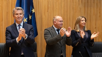 Feijóo elogia los logros de Moreno y admite que en estos tiempos la mayoría absoluta es difícil