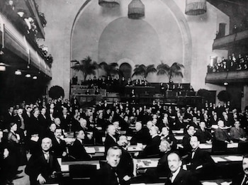 La primera sesión de la