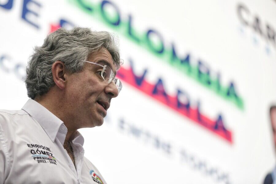 Enrique Gómez afirmó que las redes sociales transformaron la forma en que los ciudadanos participan y evalúan a los dirigentes políticos- crédito Sergio Acero/Colprensa