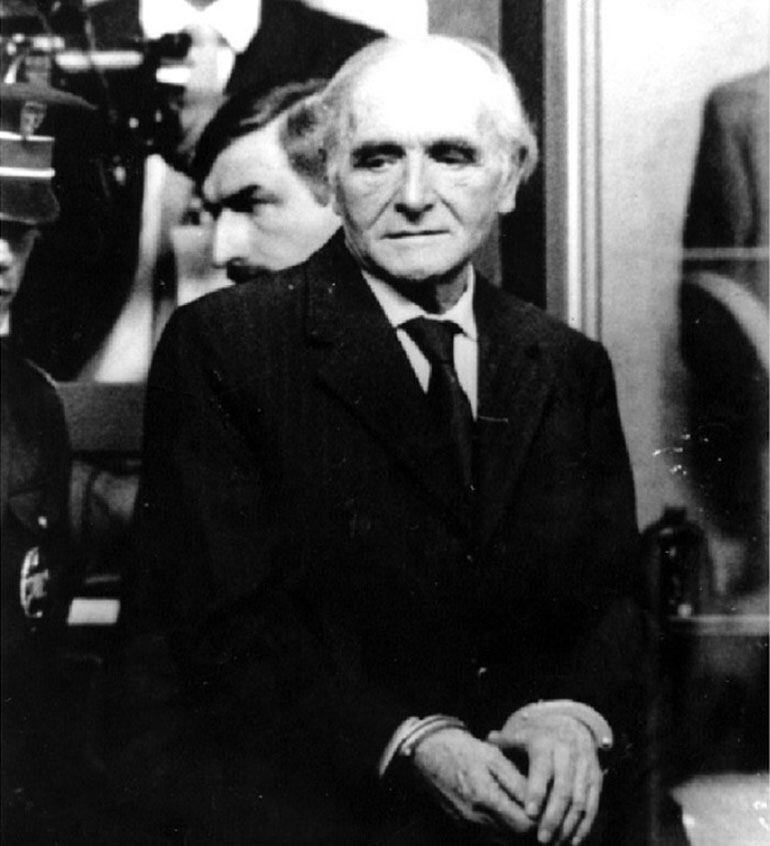 Klaus Barbie en el juicio en Francia donde lo condenaron a cadena perpetua